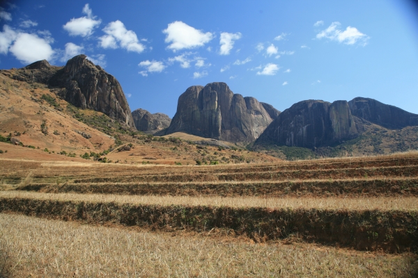 Tsaranoro mountain range