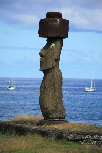 Lonely moai