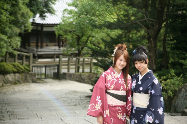 Girls in kimono